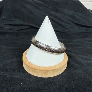 Ornate Floral Bangle Bracelet‎ Silver Tone Vintage Style Women's Accessory